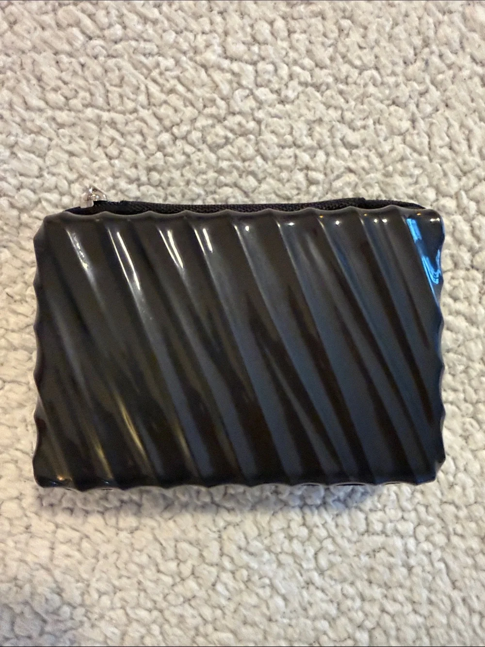Vintage TUMI for Delta Hard Case – Black Glossy Diagonal Pattern ✈️